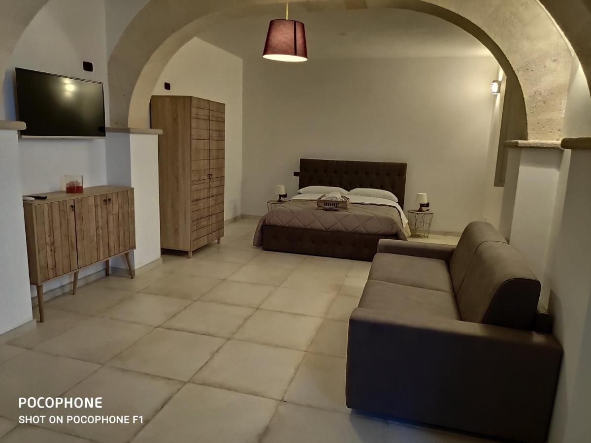 Appartamento Suite Santa Teresa Таранто Екстер'єр фото